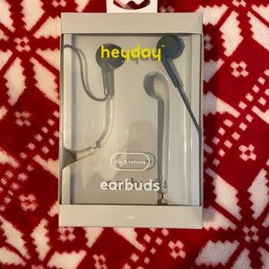 Heyday earbuds